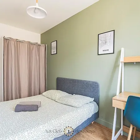 Duplex 3 Rue De L'equerre 아파트 *